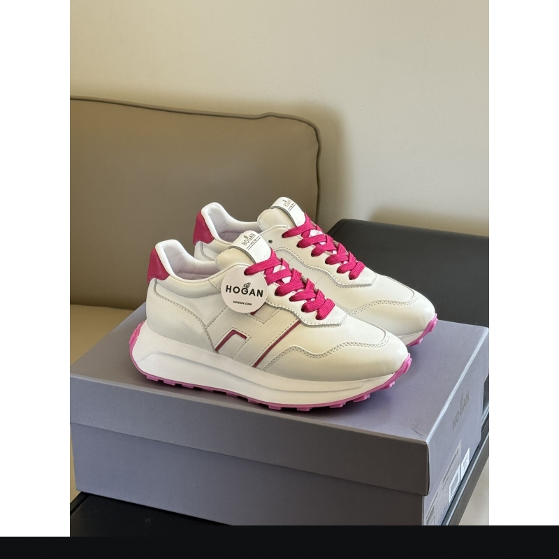 Hogan Sneakers
